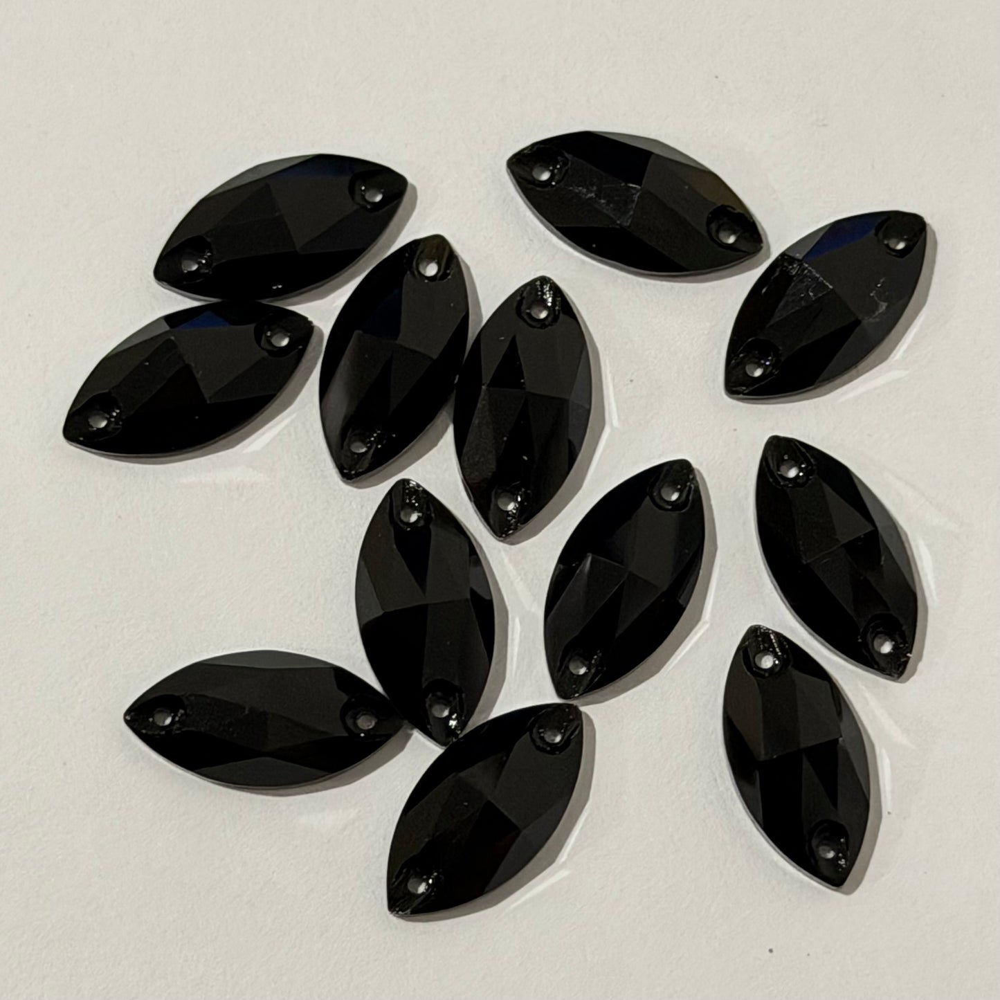 Navette 18mm, Jet Black