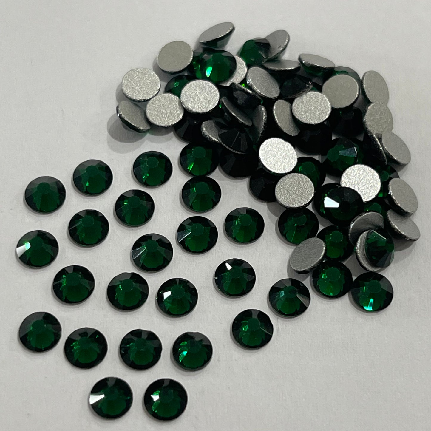 Emerald - AAA Non Hotfix Diamante Crystals