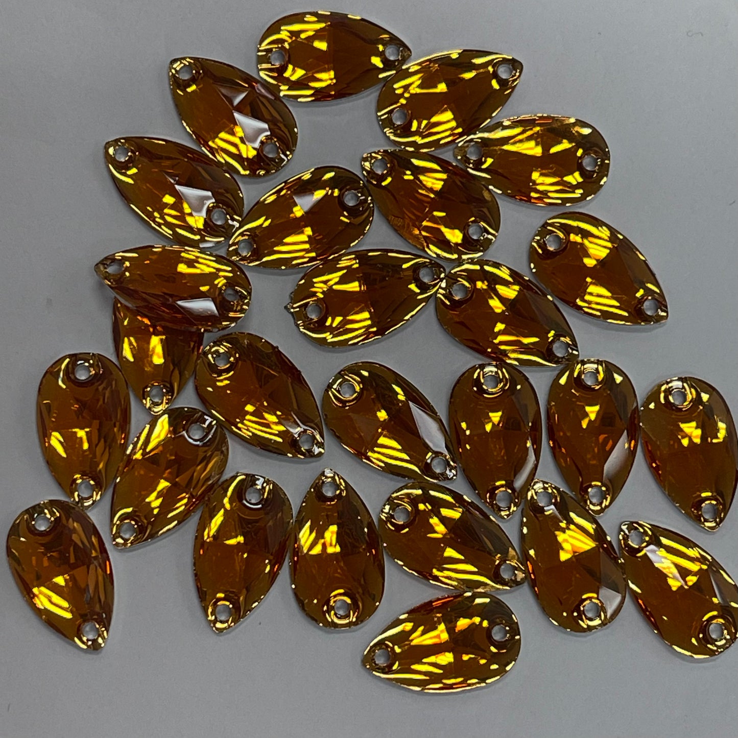 18mm, Drop - Orange Hyacinth