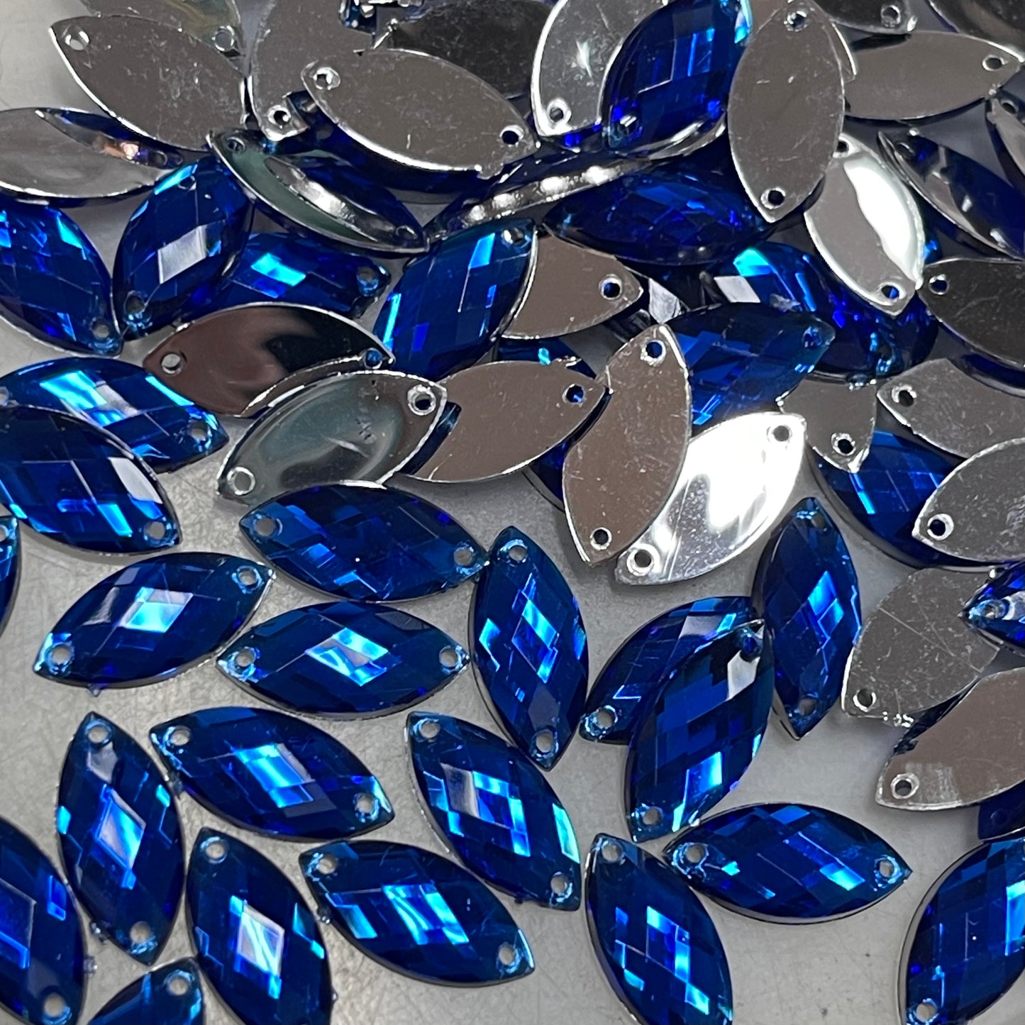 15mm Horseeye - Sapphire