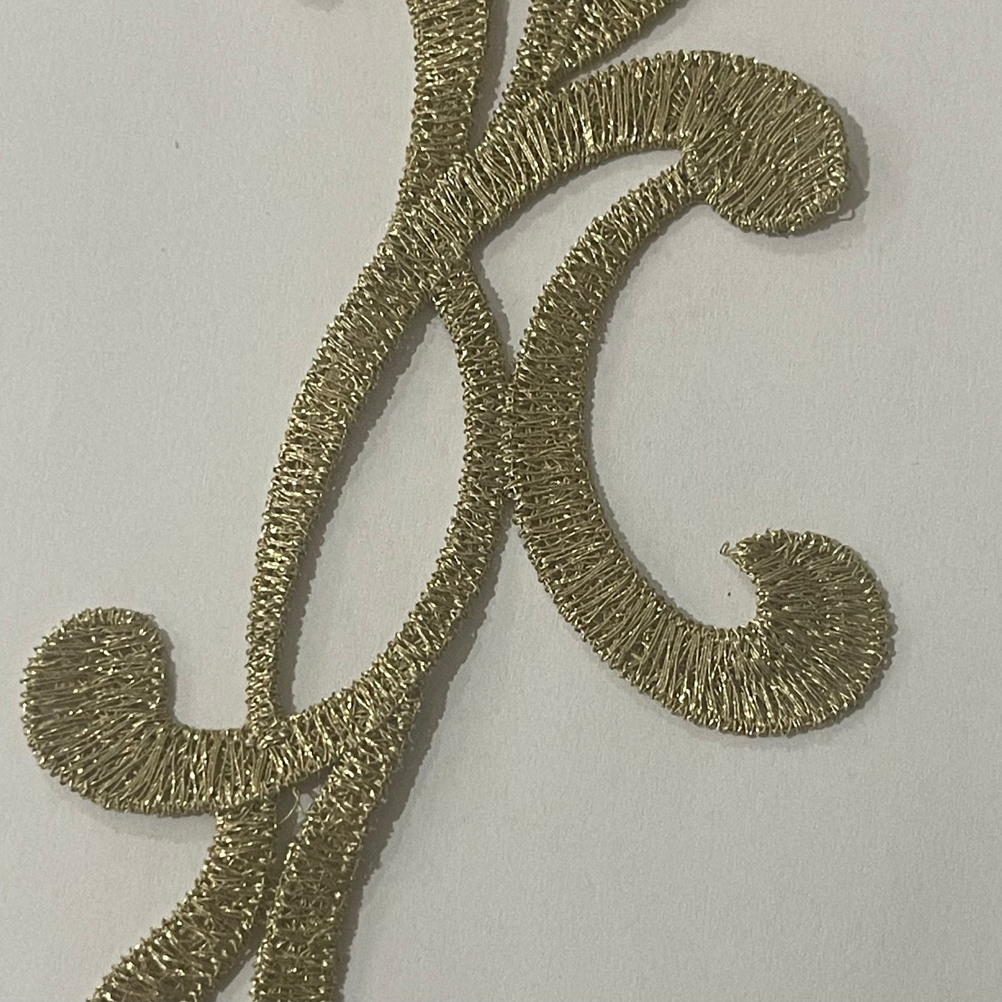 Long Swirl Range - Antique Gold