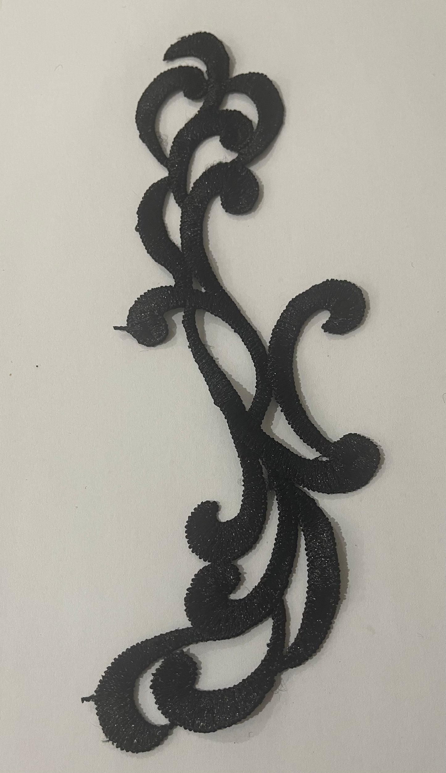 Long Swirl Range - Black