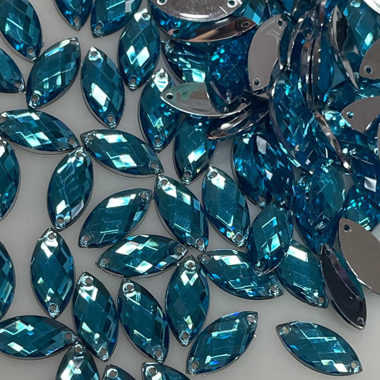 15mm, Horseeye - Aquamarine