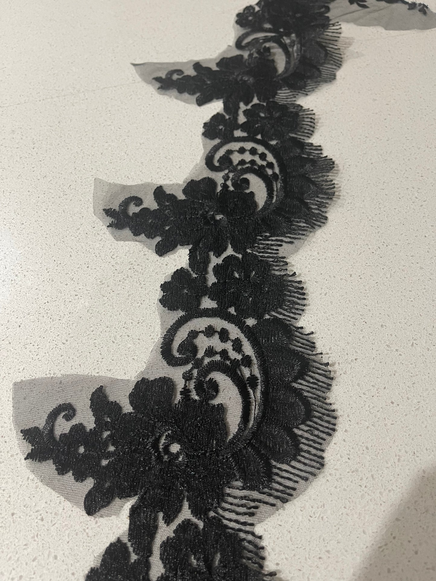 Juliet Border - Black