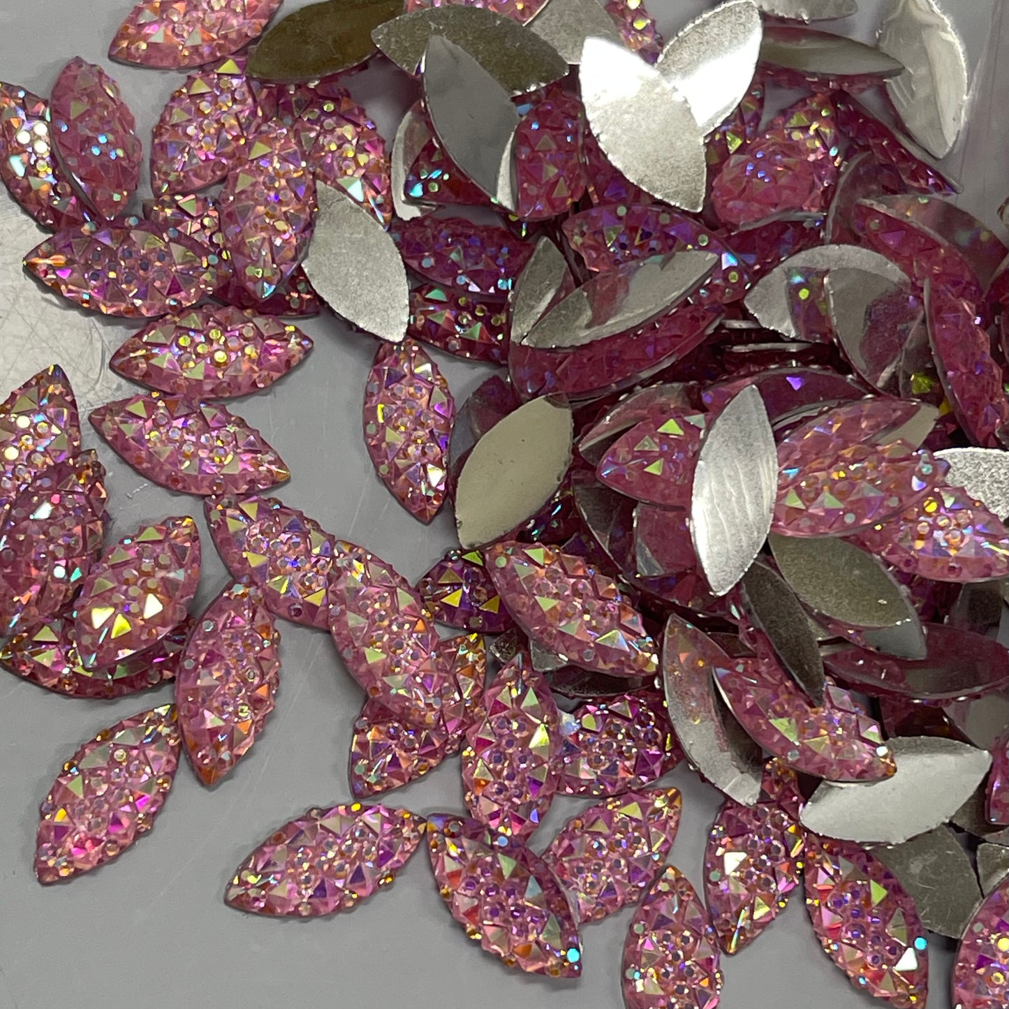 15mm, Horseeye Textured - Pink AB