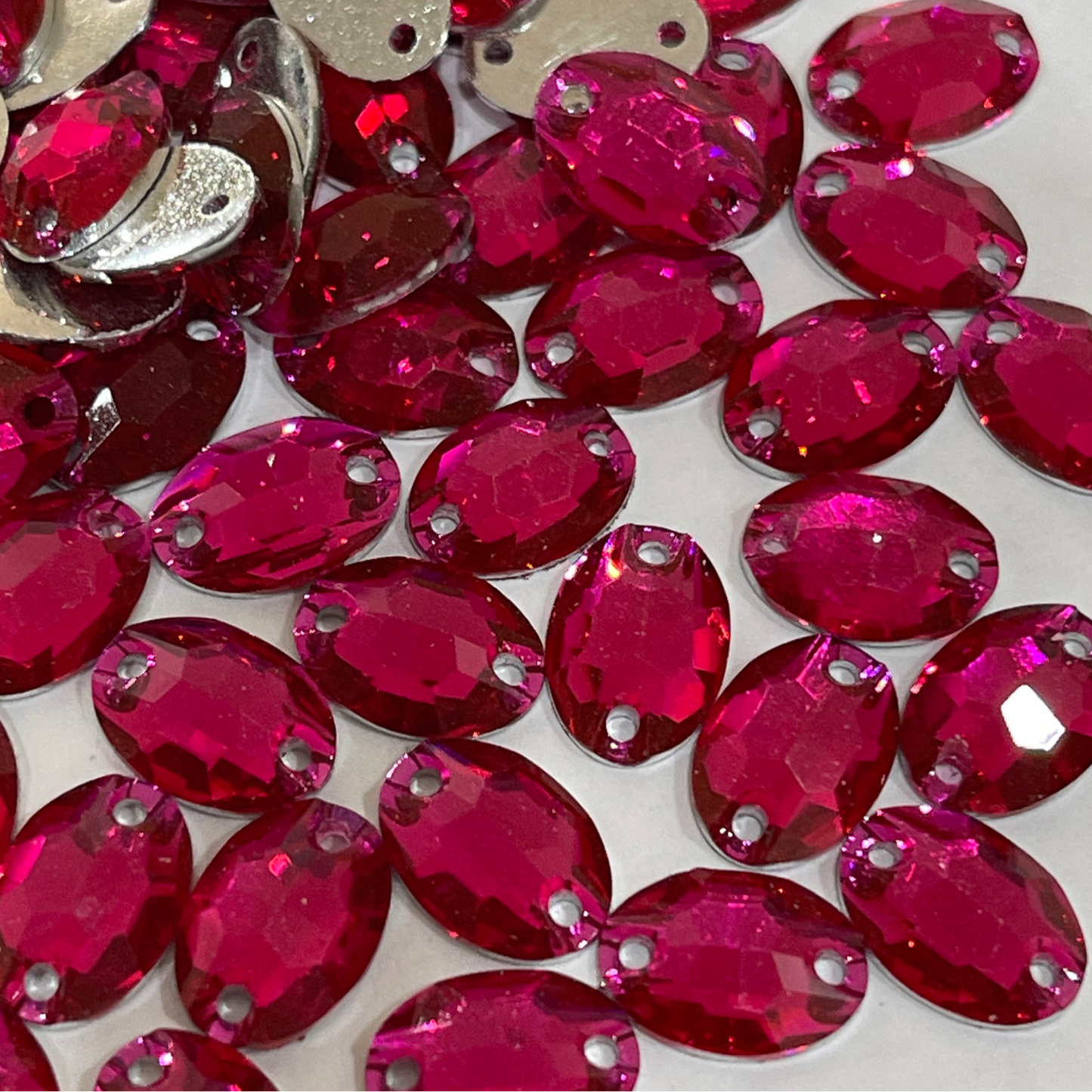 10mm Oval - Fuchsia - Sew On