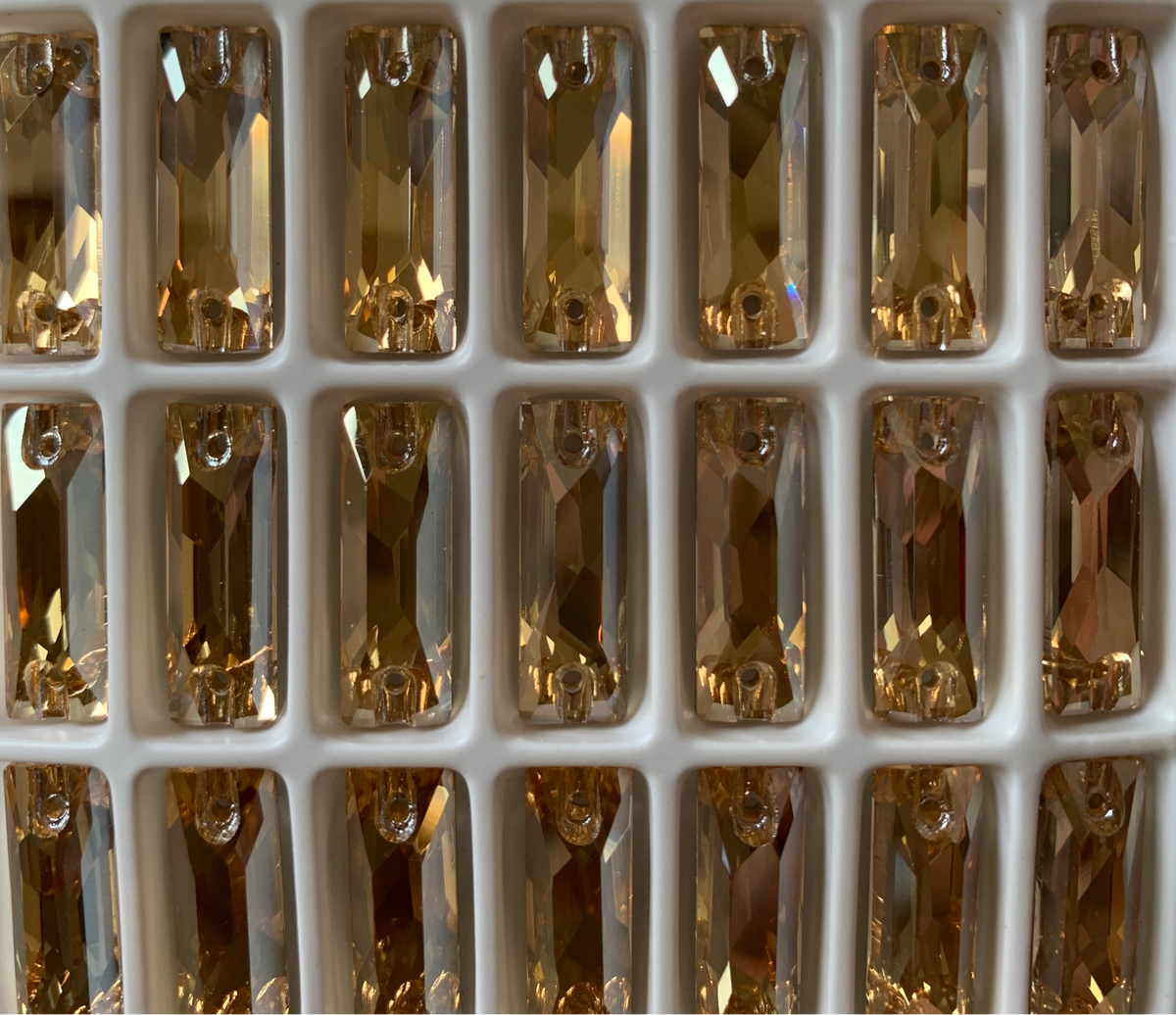 18mm Cosmic Baguette - Golden Shadow - Glass