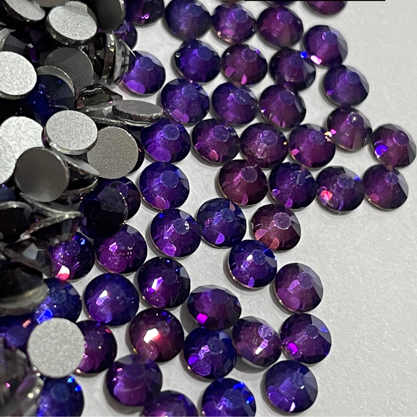 Violet - AAA Non Hotfix Diamante Crystals