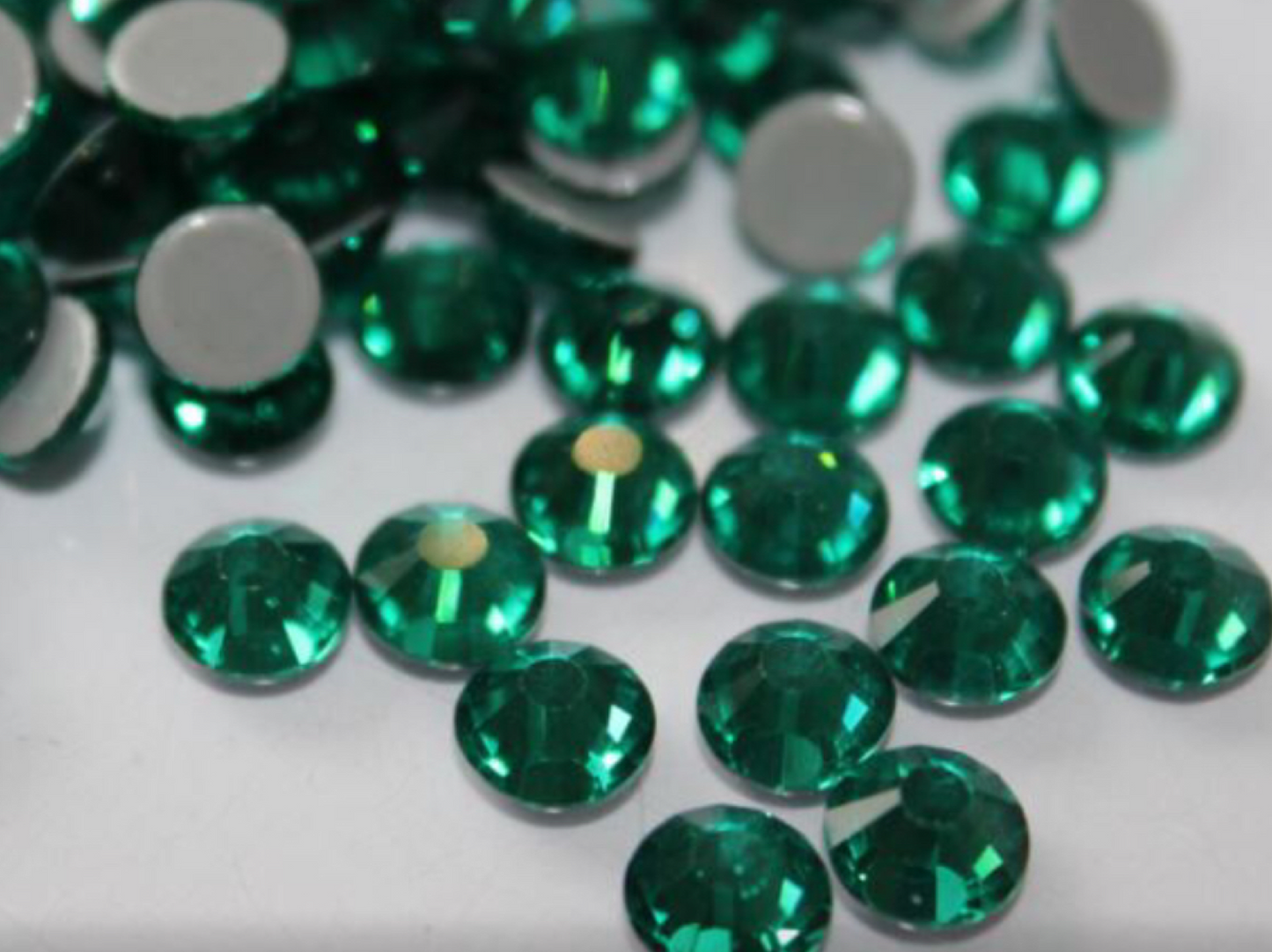 Teal - AAA Hotfix Diamante Crystals