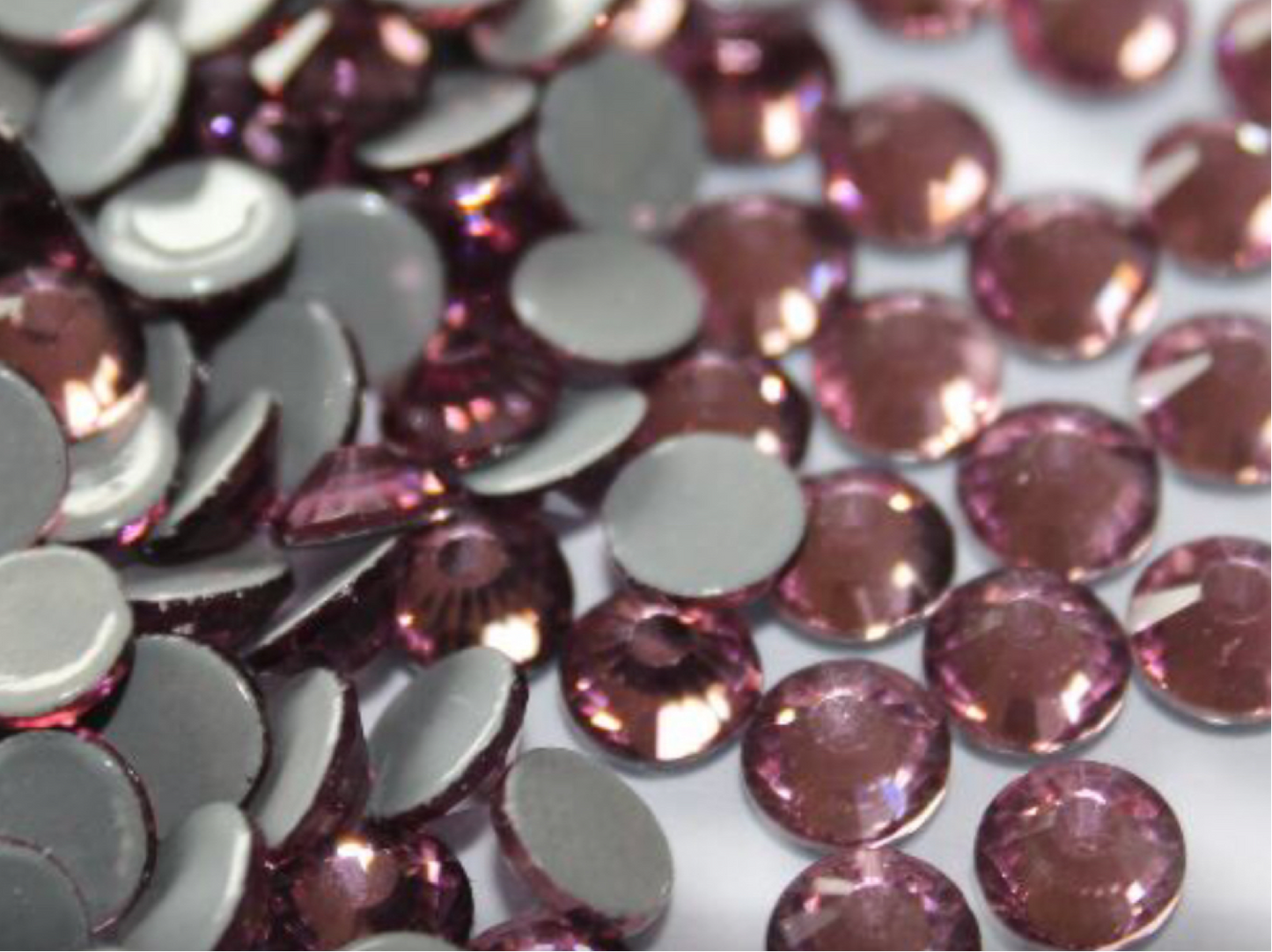 Amethyst Light - AAA Hotfix Diamante Crystals