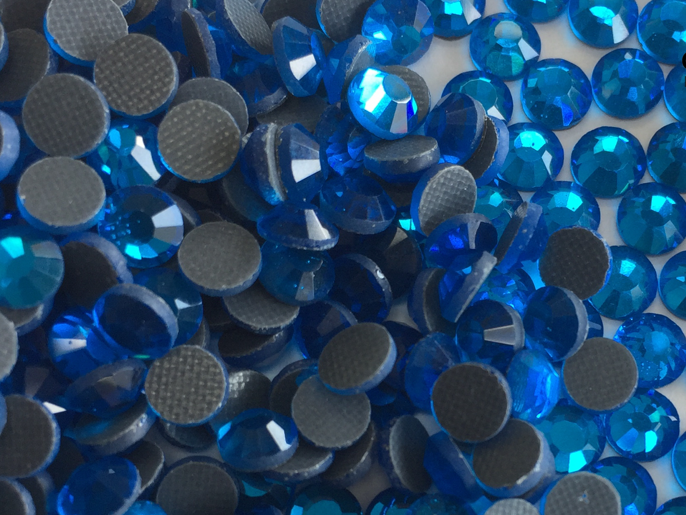 Capri Blue - DMC Hotfix Diamante Crystals