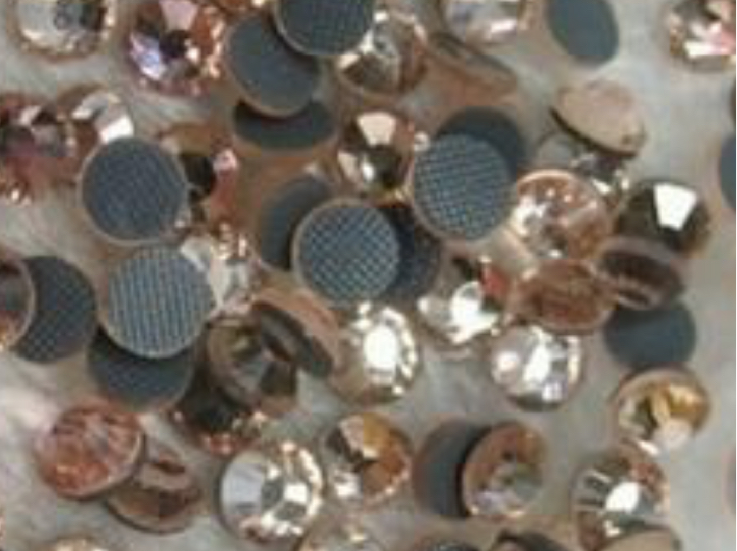Peach - DMC Hotfix Diamante Crystals