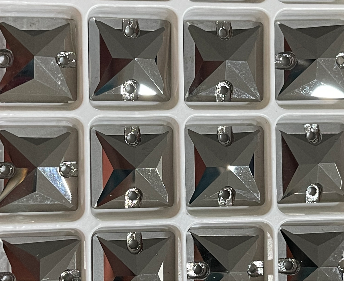 18mm Square - Jet Hematite - Sew On
