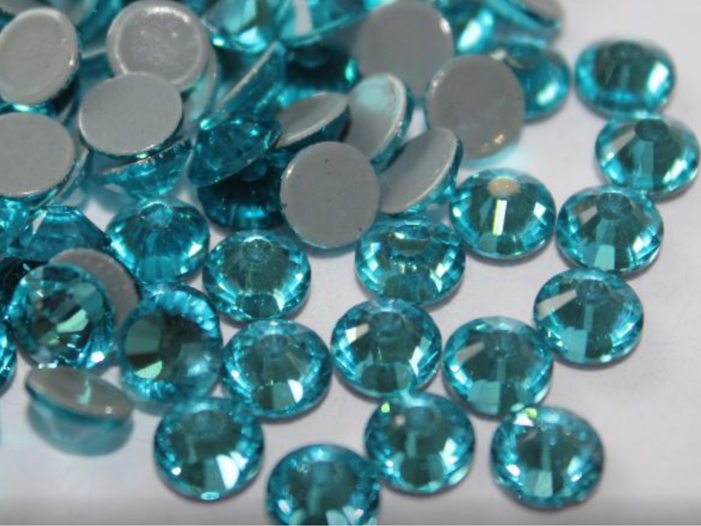 Aquamarine - AAA Hotfix Diamante Crystals