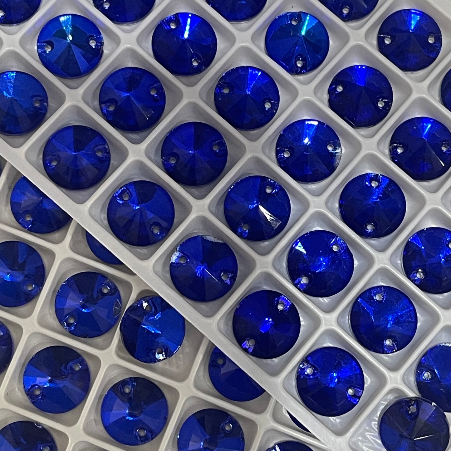 Rivoli 12mm, Sapphire