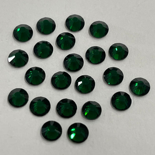 Emerald - AAA Non Hotfix Diamante Crystals