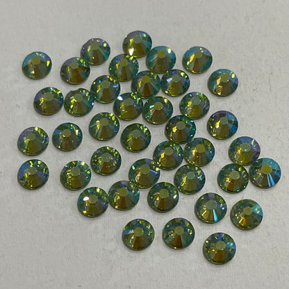 Peridot AB - Non Hotfix Diamante AAA Crystals