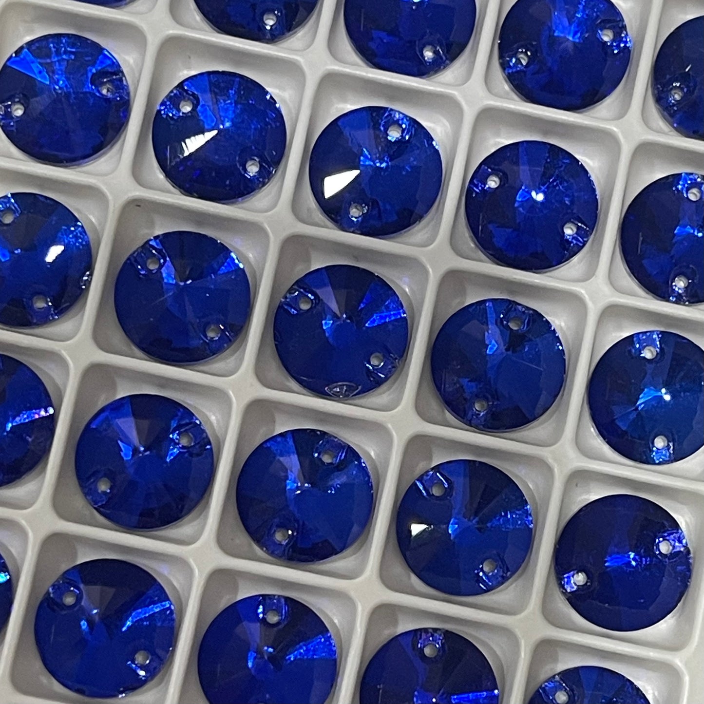 Rivoli 12mm, Sapphire
