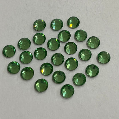 Peridot - AAA Non Hotfix Diamante Crystals