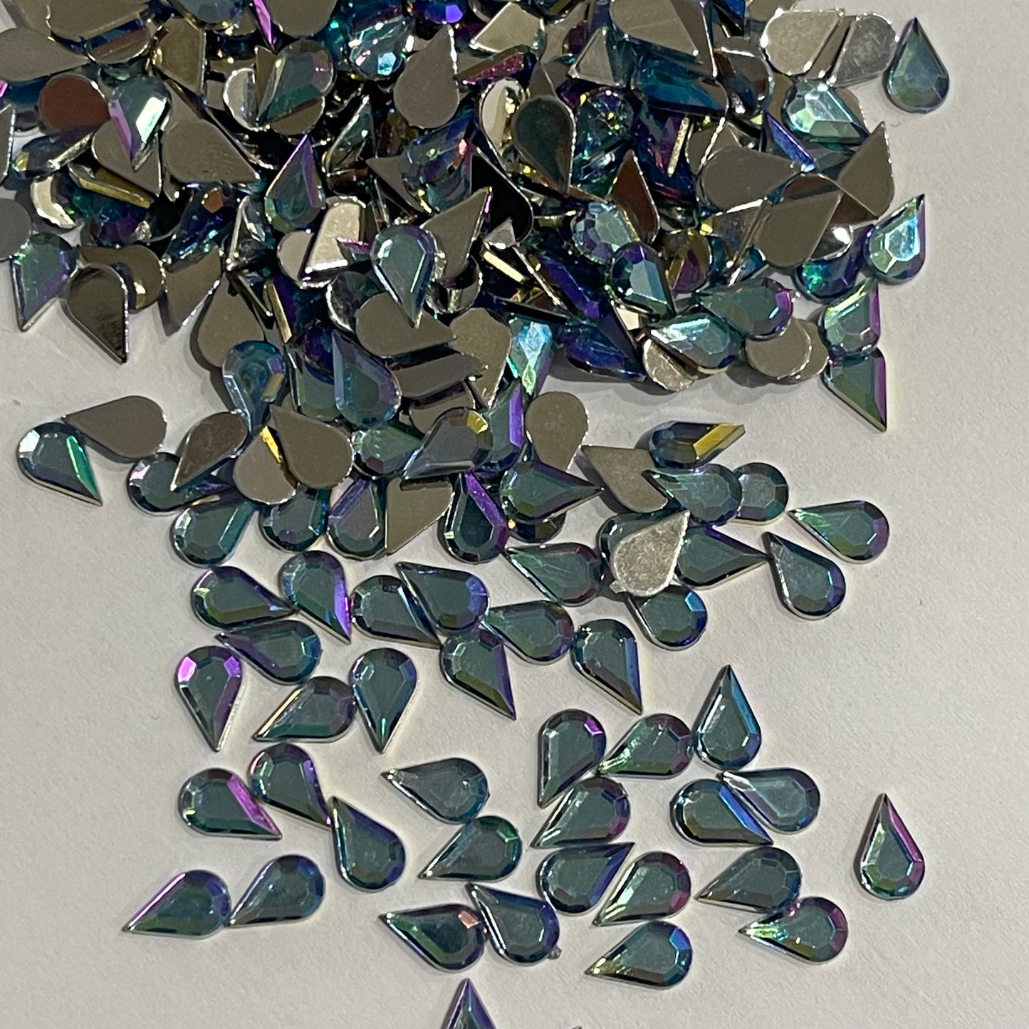 6mm Tear Drop - Aquamarine AB  (Glue on)