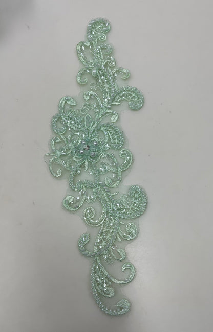 Lily Range - Soft Mint