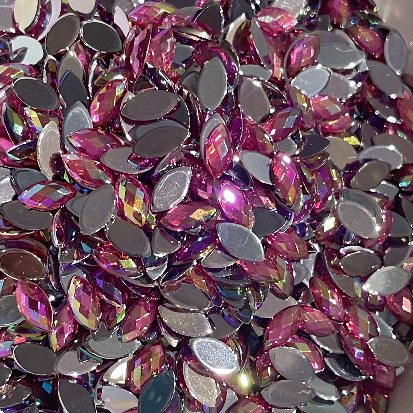 8mm Horseeye - Rose AB  (Glue on)