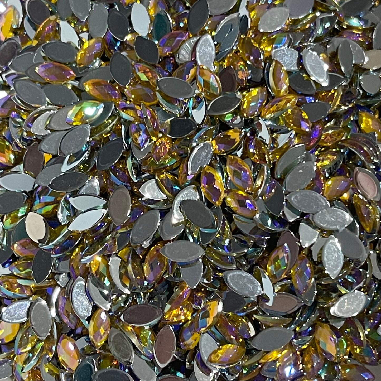 6mm Horseeye - Topaz Yellow AB  (Glue on)