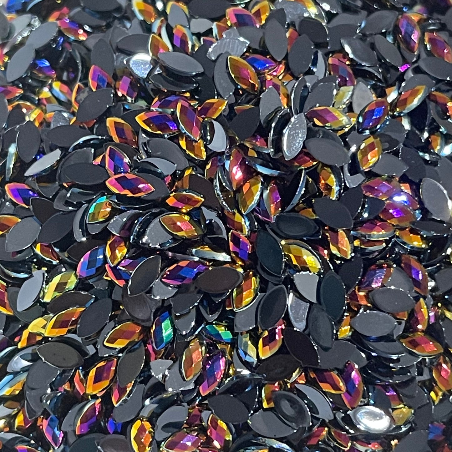 6mm Horseeye - Black AB  (Glue on)