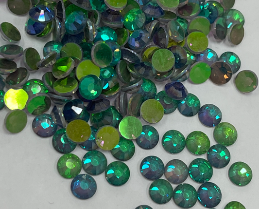 Aurora Green - AAA Non Hotfix Diamante Crystals
