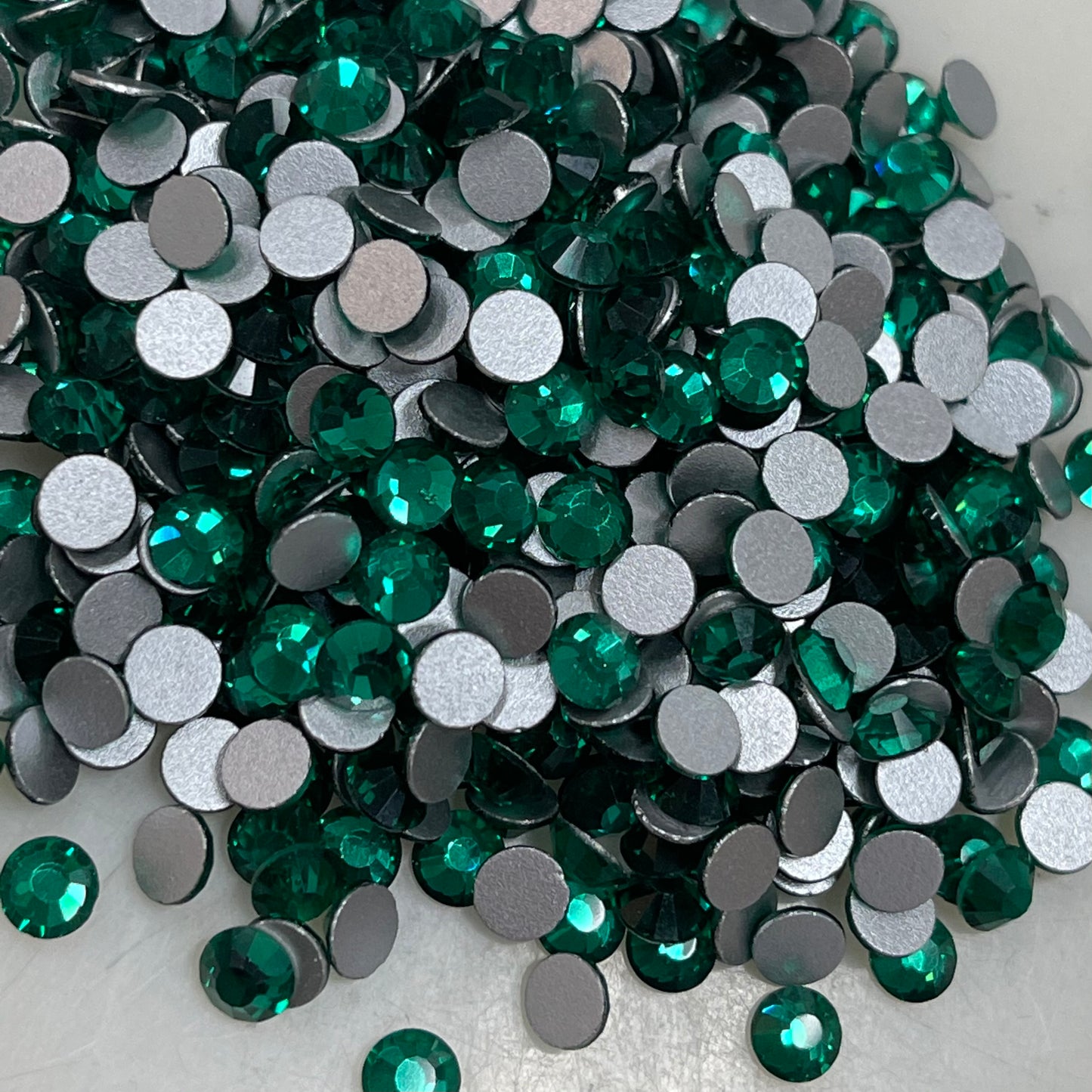 Teal - AAA Non Hotfix Diamante Crystals
